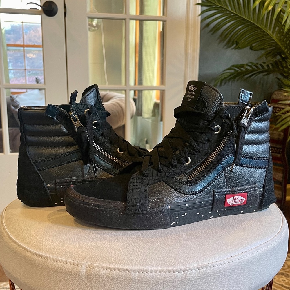 Discontinued Vans Sk8-Hi Reissue Side Zip Shoe Size 8